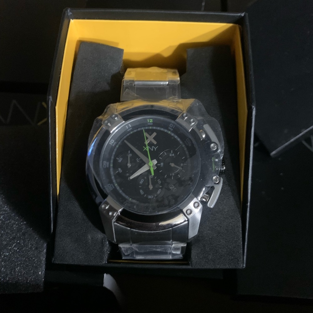 XNY WATCH NEW